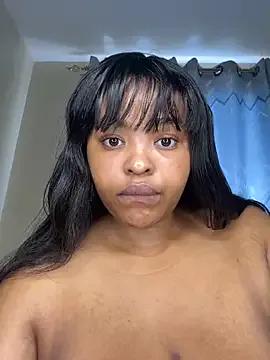 Freechat Linah___ on StripChat