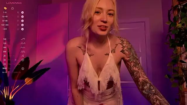 Freechat LinaKinky on StripChat