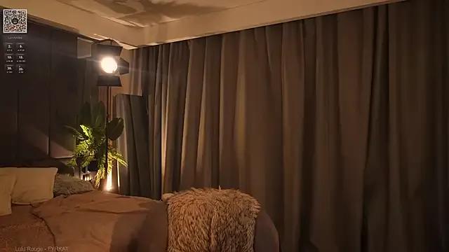 Freechat LinaKinky on StripChat