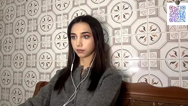 StripChat LinaMour is Freechat LinaMour — Move my hands over my legs