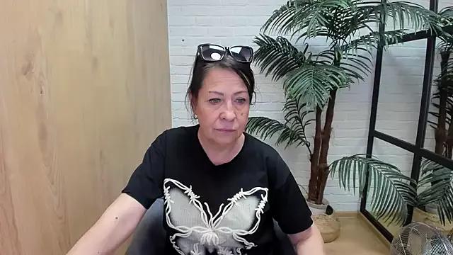 Freechat LindaPassionate on StripChat