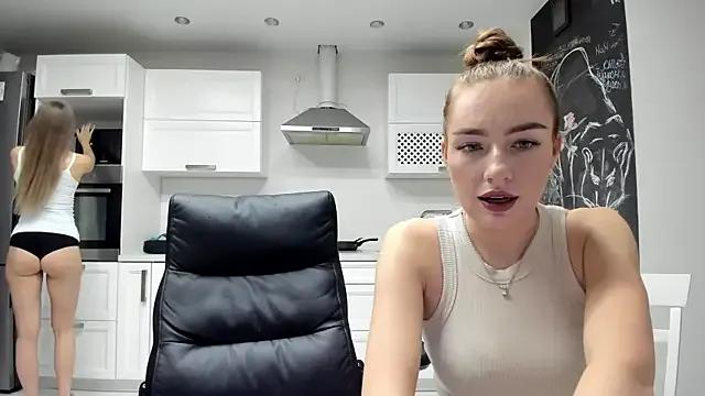 Private lisenok on StripChat