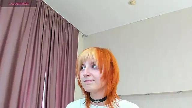 Freechat Little_Chips on StripChat