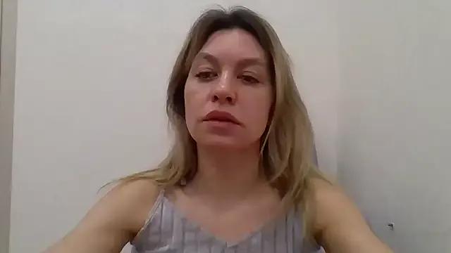 Little_Milf_5 — Freechat on StripChat