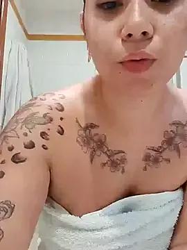 Freechat little_susie on StripChat