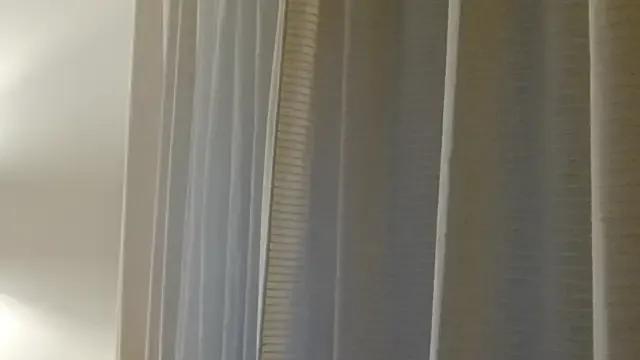 Avatar of LittleNicolee