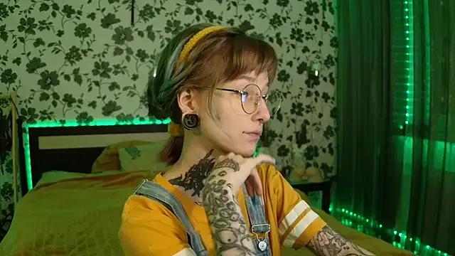 Littlespacemouse on StripChat 