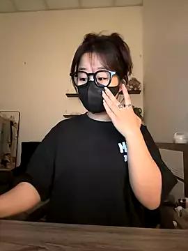 Livender_2x on StripChat