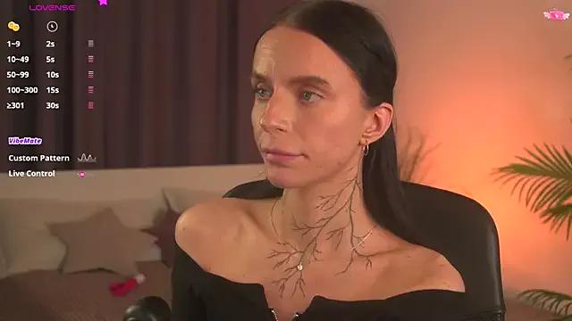 livia_starwars on StripChat 