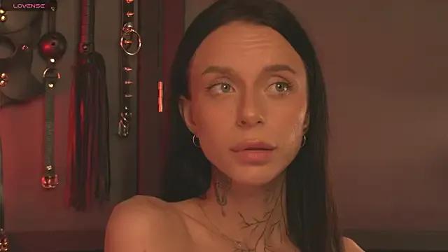 livia_starwars on StripChat 