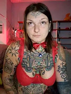 Freechat lizzardqueeen on StripChat