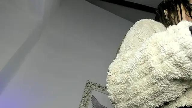 Lola_Blondie — fuck me hard, its ur moment