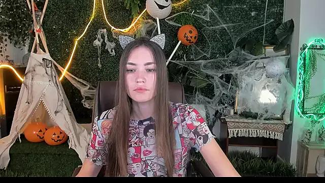 Freechat lollyrais on StripChat