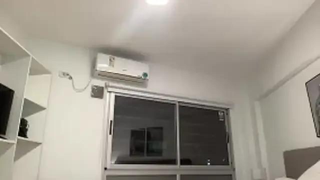 Freechat Lolykush on StripChat