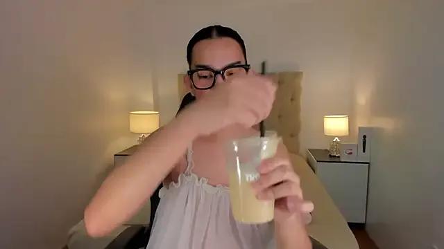 lovableXnaughty_lily on StripChat