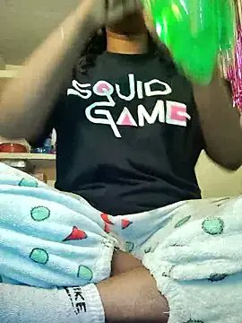 Lovely_Payal — want to buy a lappy