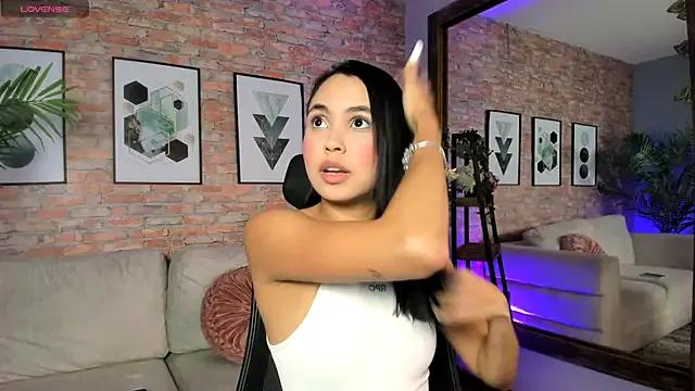 Freechat Lucia_Brown_ on StripChat