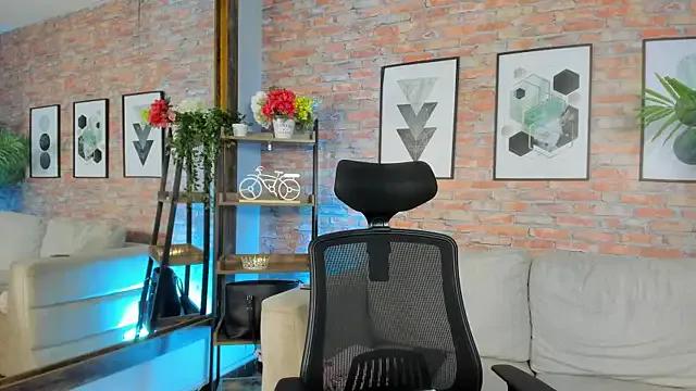 Freechat Lucia_Brown_ on StripChat