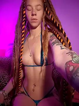 LucidLucy — Shake some booty in ya face no panties