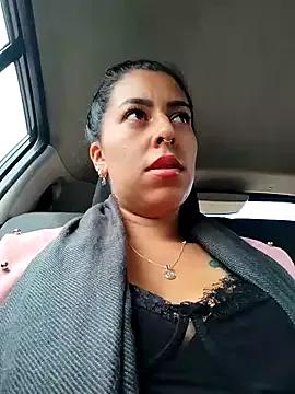 Luianna on StripChat