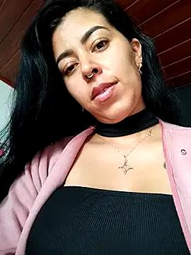 Luianna on StripChat