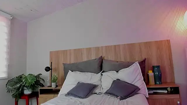 Freechat luna_willians on StripChat