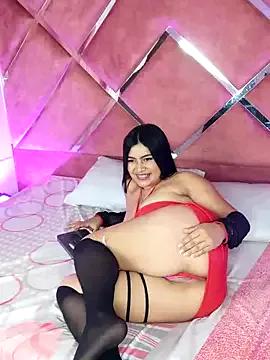 Freechat LunaaRosse on StripChat