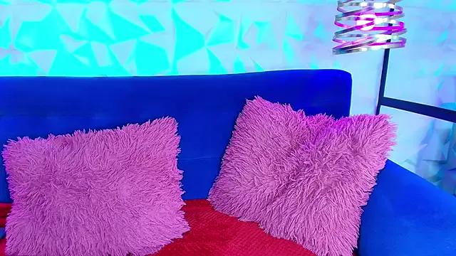 Freechat ly_lulu on StripChat