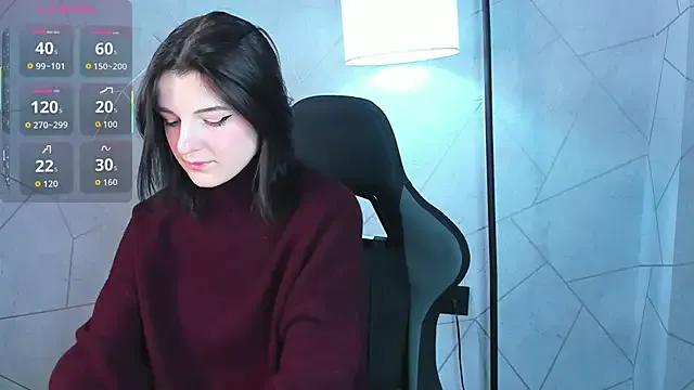 Lynn_Martin — Show your legs