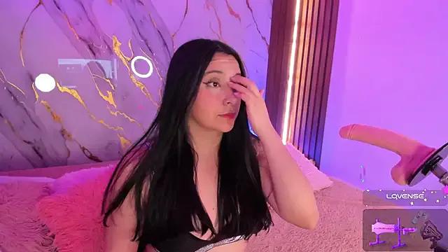 StripChat M0lly18lewis is Freechat M0lly18lewis — tits playing