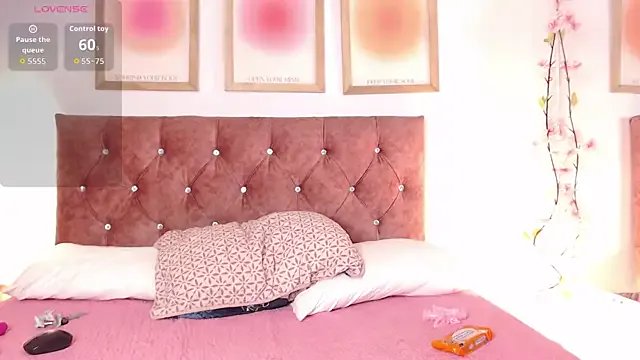 Freechat Madisonkay on StripChat