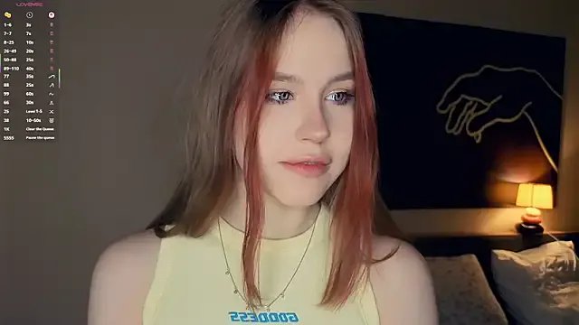 MaliaBourraine on StripChat