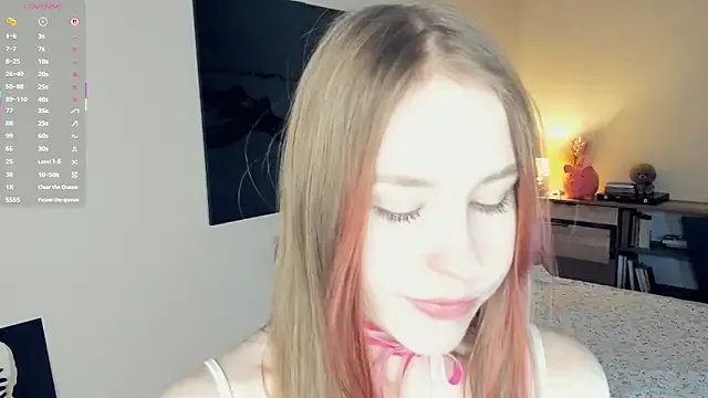MaliaBourraine — find my nipples under this shirt