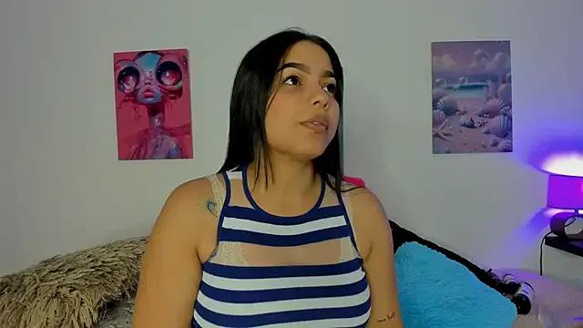 StripChat malthe_022 is Private malthe_022 — put on outfit