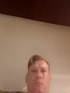 Freechat MArciQuarky on StripChat