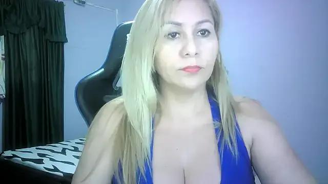 mariana0x on StripChat