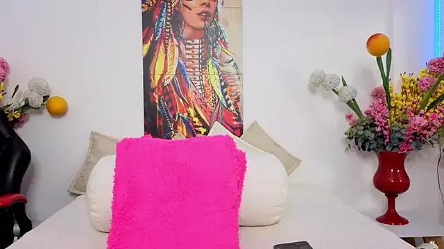 Marianaa_Lopezz on StripChat