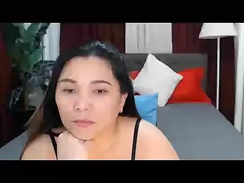 Freechat MarielRose143 on StripChat