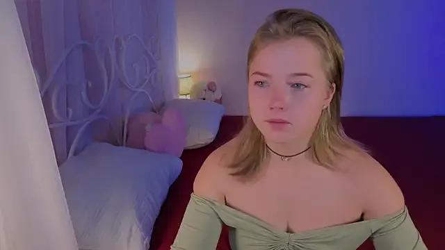 mary_ton on StripChat