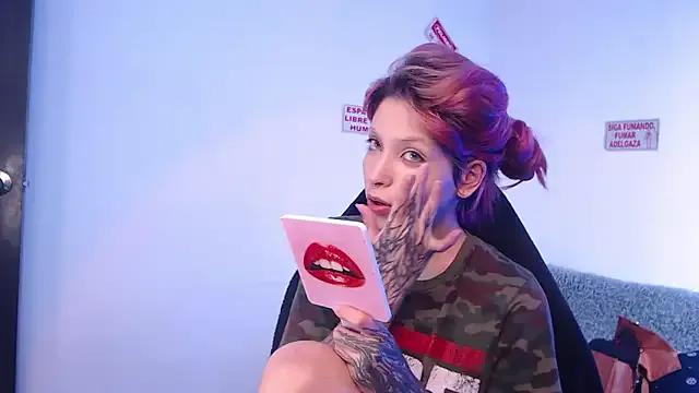 MaryJannes on StripChat