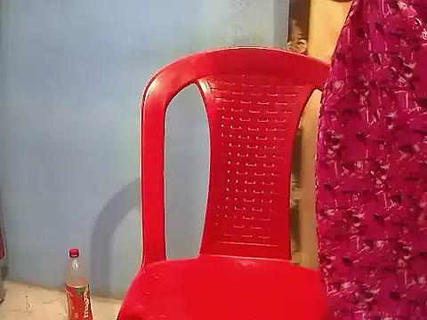 MAYA100 on StripChat