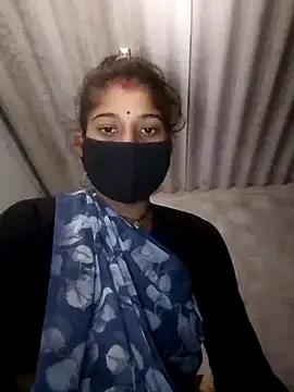 Maya5656 on StripChat