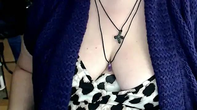 mayasmith on StripChat