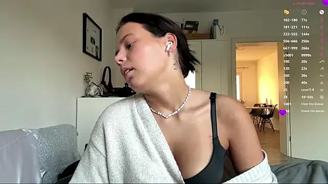 MaydaCornwall on StripChat