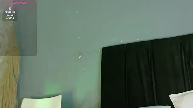 Megan_browns1 on StripChat