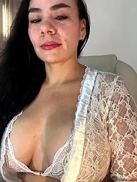 Freechat MeganDupont on StripChat