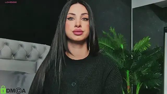 Freechat MeganHopeX on StripChat