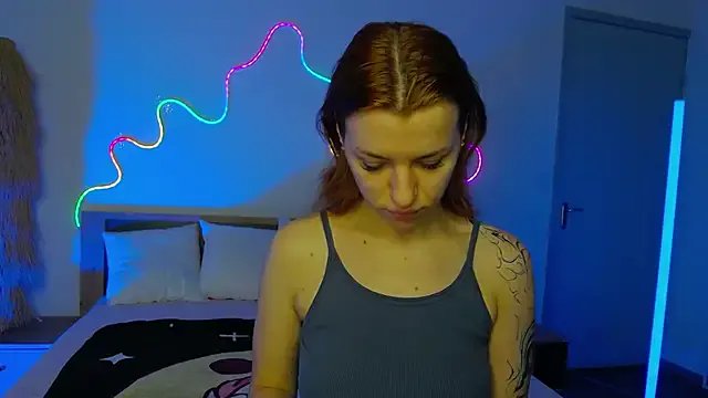 Freechat MeganNewCat on StripChat