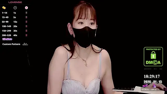 melia_Z —  fox tail plug in ass