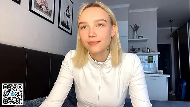 Freechat MelodyImam on StripChat